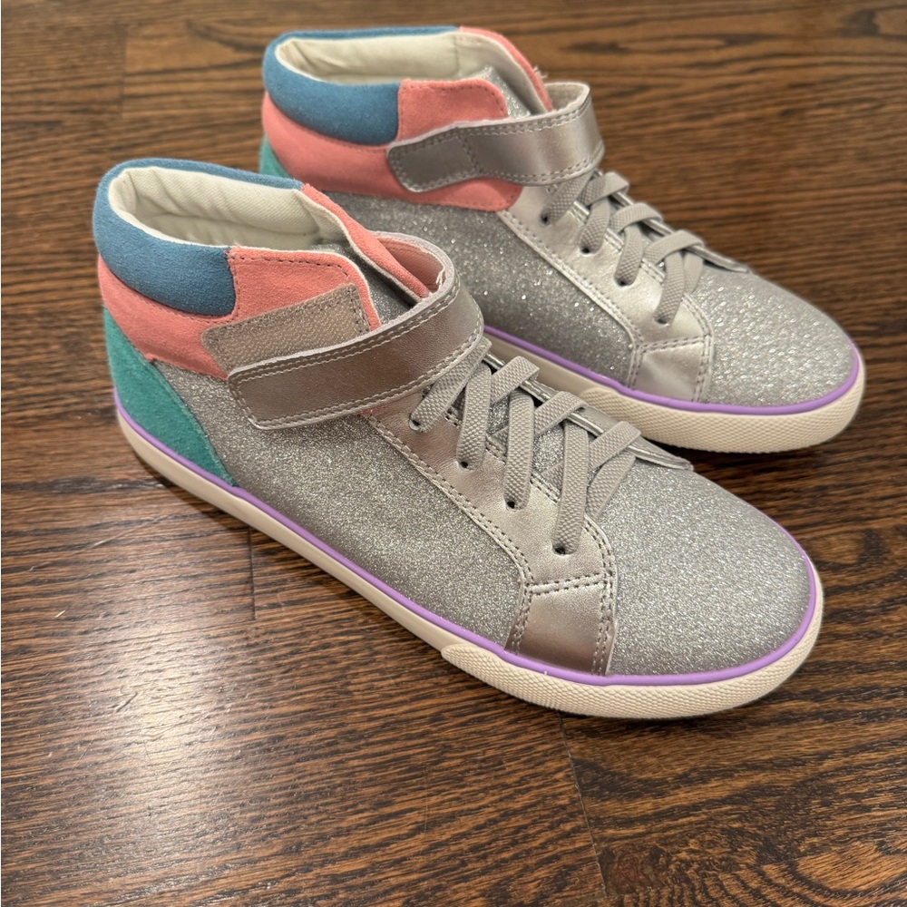 Mini Boden Silver and Pink Kids High-Top Sneakers